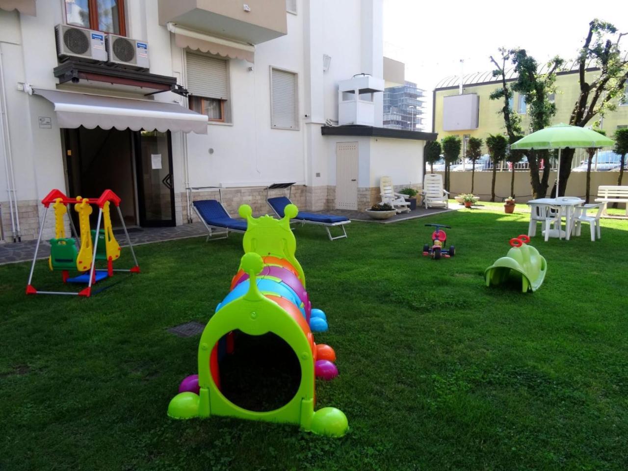 Palazzina Del Sole Villa Sottomarina Exterior foto
